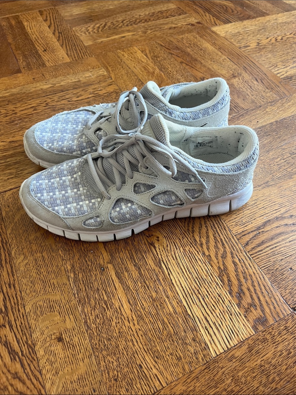 Nike Gray and White Woven Athletic Sneakers